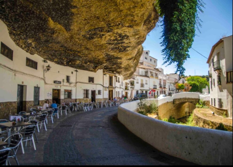 Bellavista Villa Setenil De Las Bodegas Eksteriør bilde